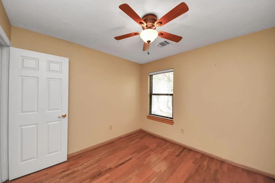 Photo of 3543 Pickwick Park Drive