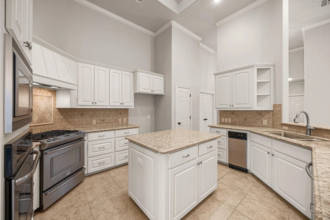 Photo of 1220 Travis Street
