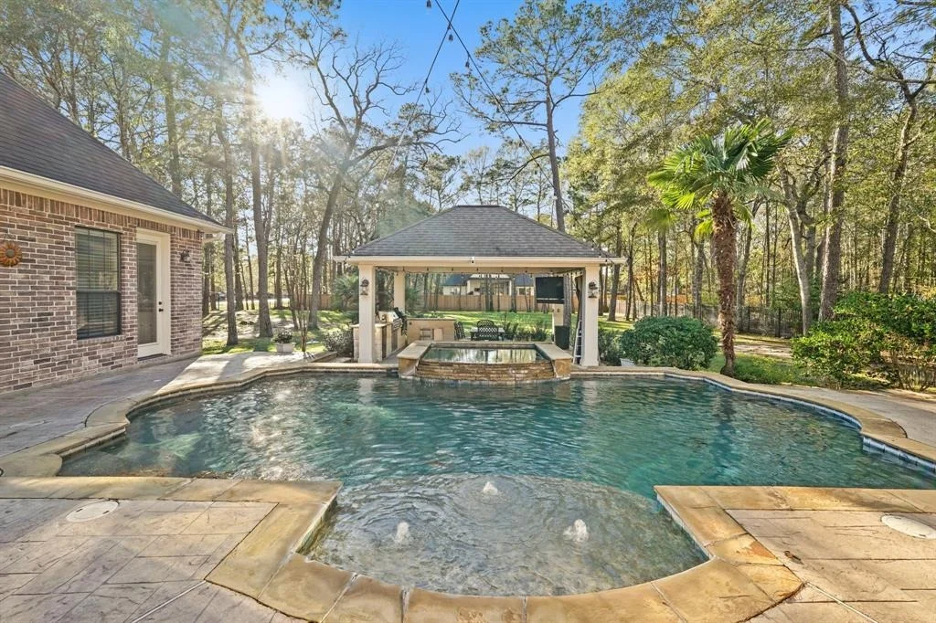 Photo of 28603 Waterbend Court