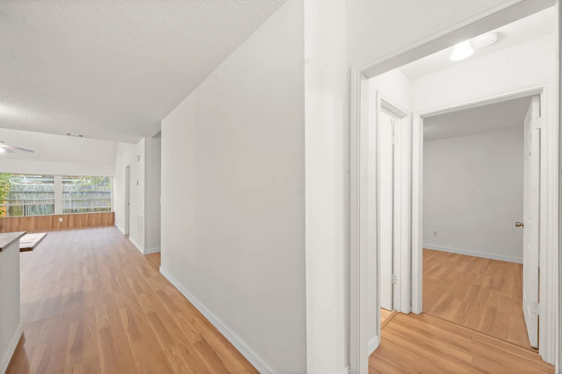 Photo of 13527 Avonshire Drive