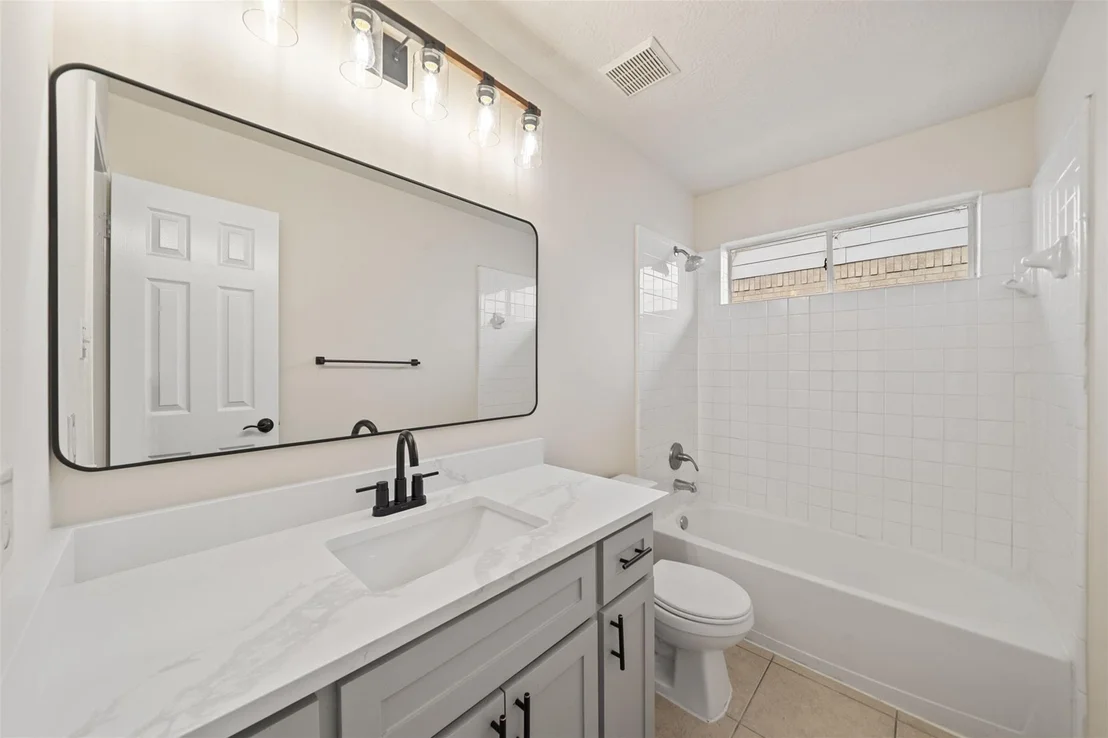 Photo of 10902 Trail Ridge Drive