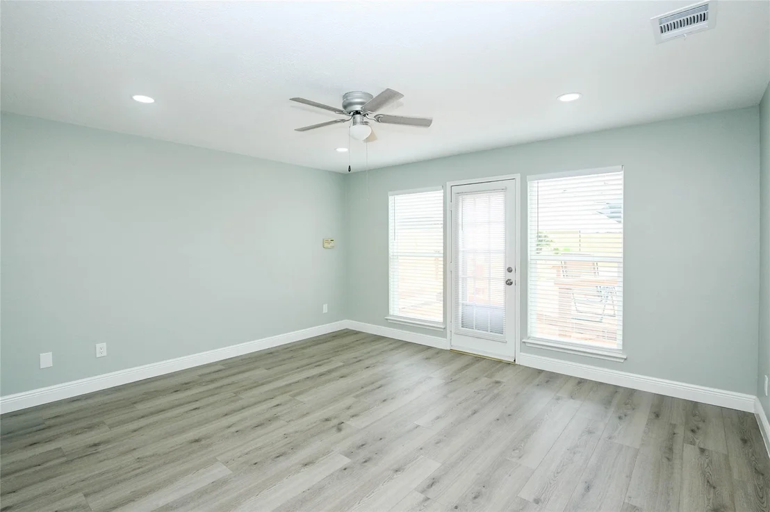 Photo of 15202 Delbarton Drive