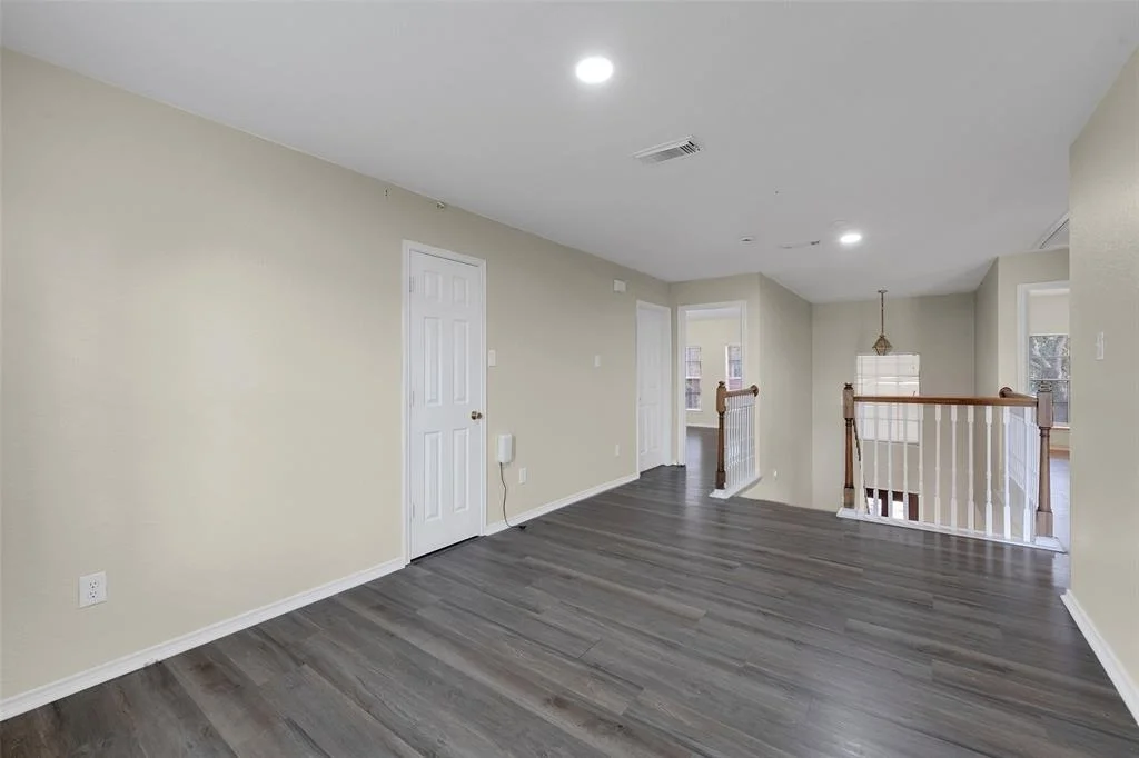 Photo of 6035 Fallmont Drive