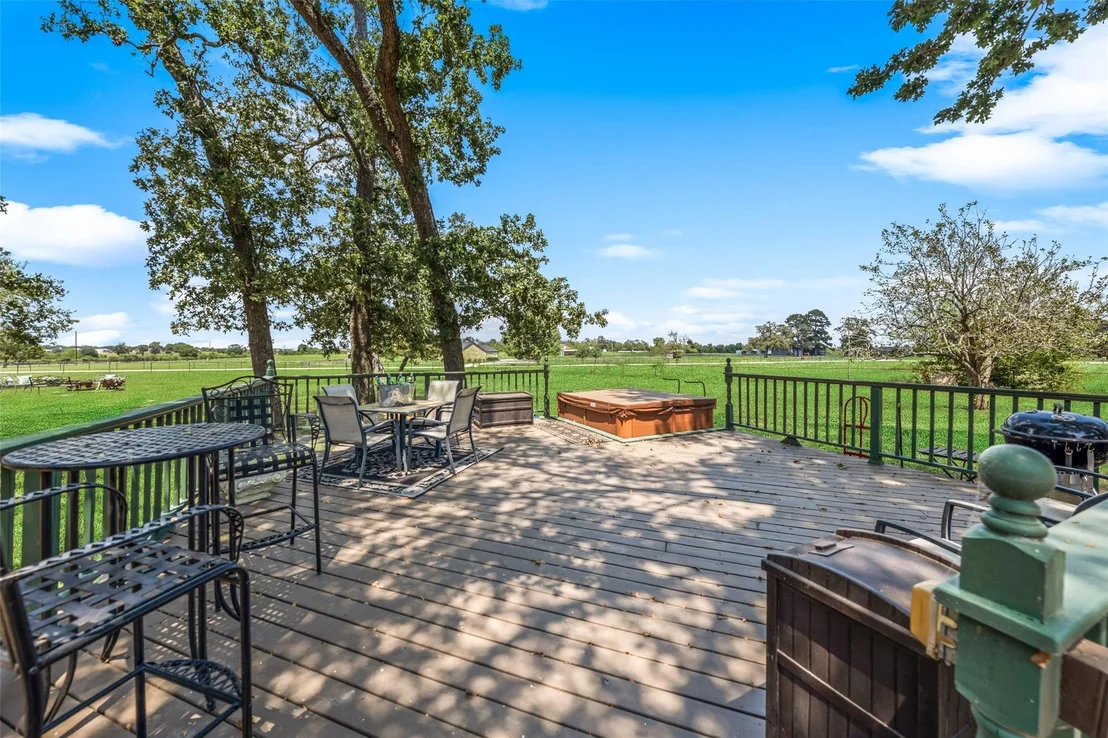 Photo of 25948 Nelson Road