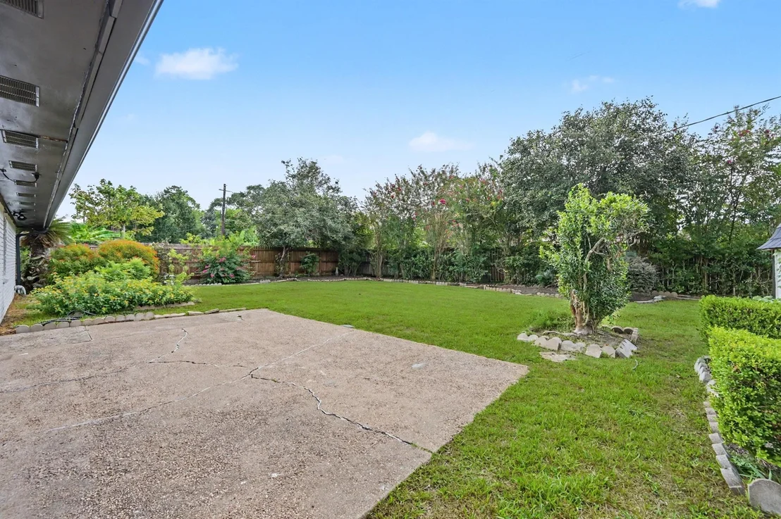 Photo of 9515 Highmeadow Drive