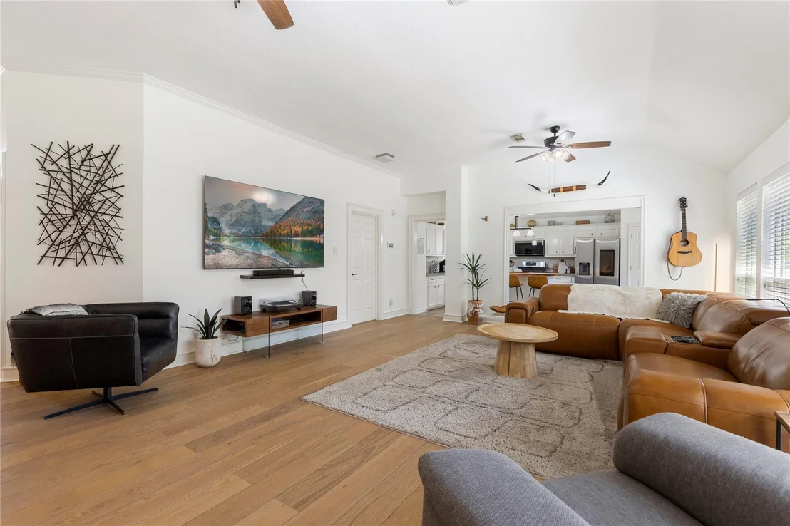 Photo of 756 Forest Lane Drive