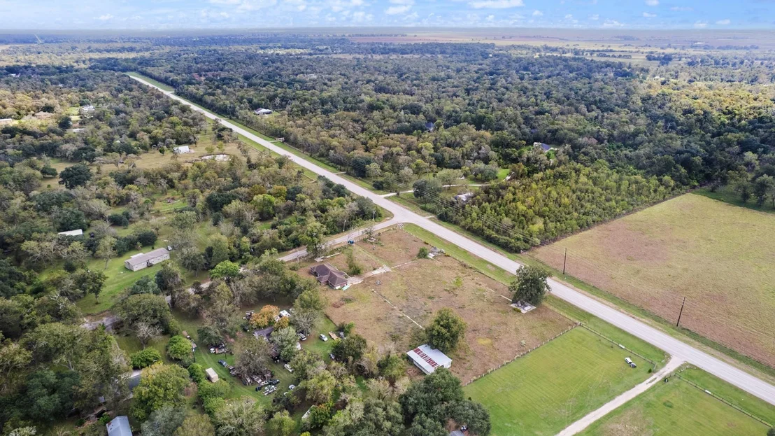Photo of 7442 County Road 42