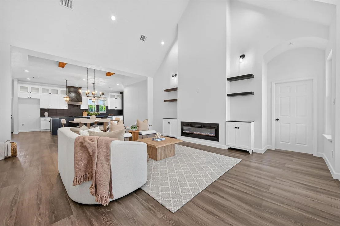 Photo of 1118 Peter Pine Street