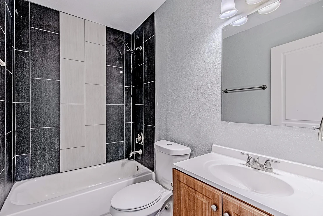 Photo of 2208 Camille Street