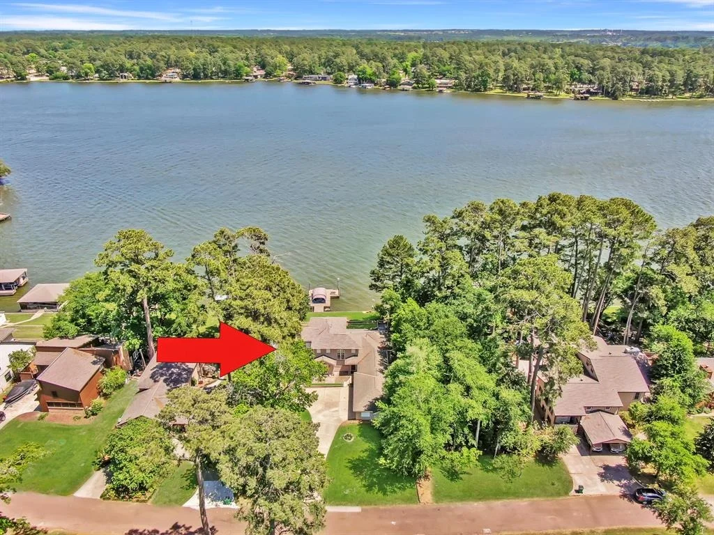 Photo of 15836 Malibu E