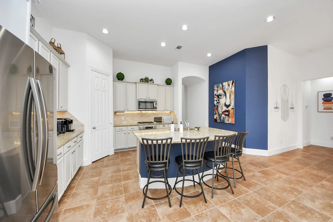 Photo of 2842 Walnut Crest Drive
