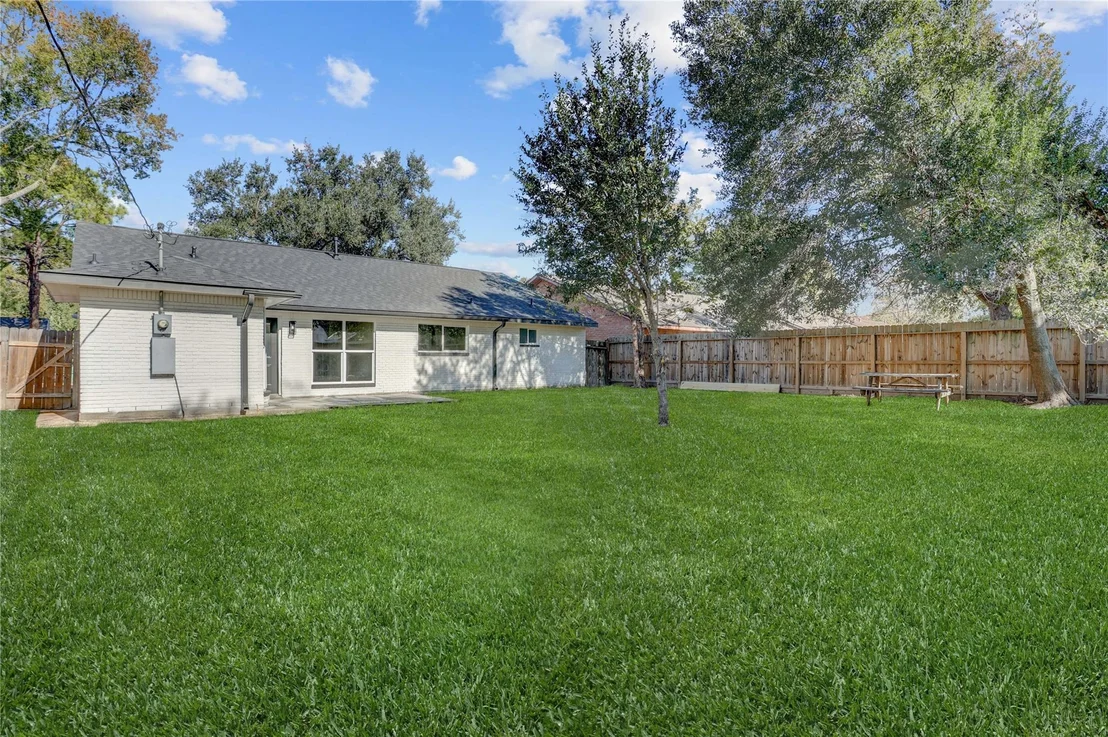 Photo of 6015 Spellman Road