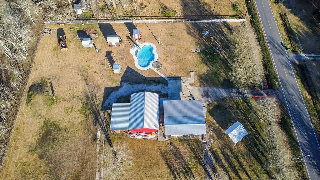 Photo of 2827 Louis Road