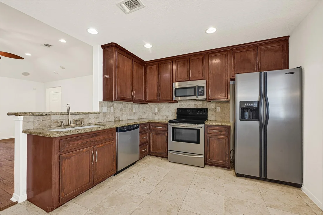 Photo of 2767 Broadway Street