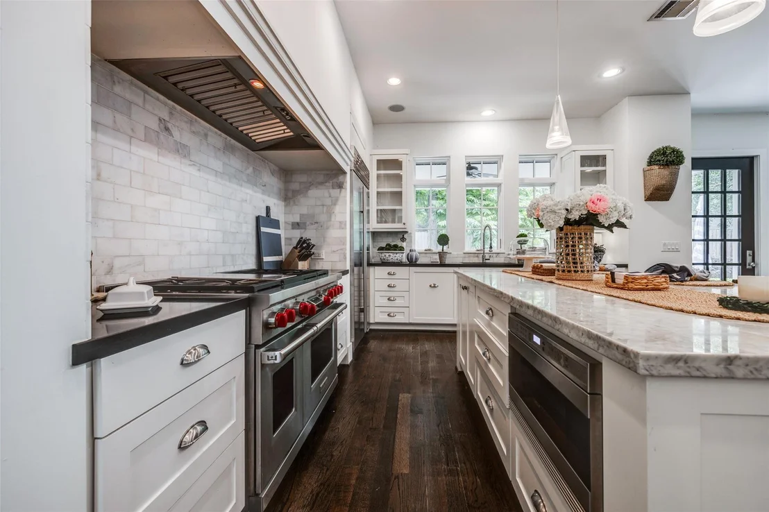 Photo of 2815 Albans Road
