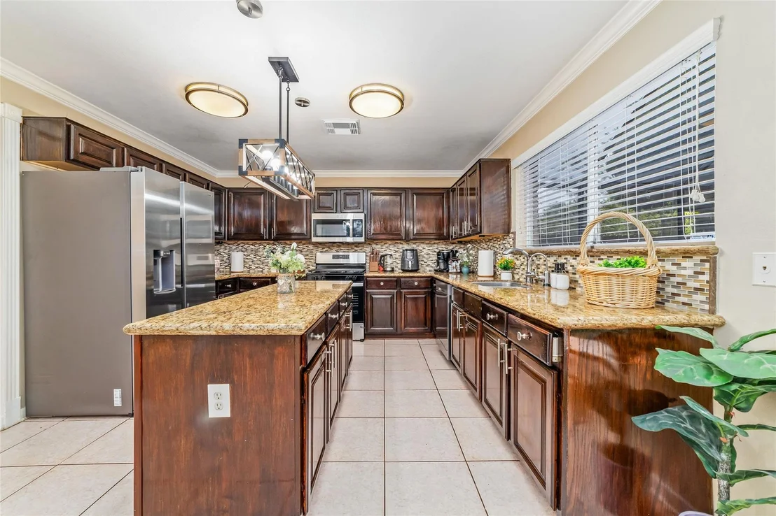 Photo of 2118 Nashua Dr