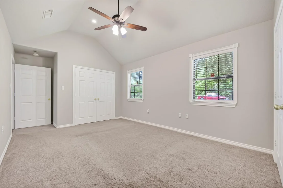 Photo of 1007 W Cedar River Road