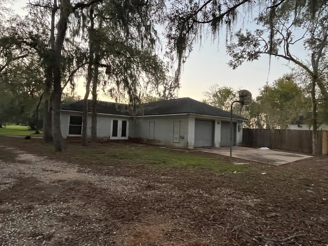 Photo of 109 Buffalo Trail