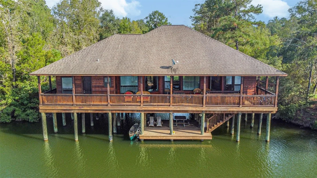 Photo of 8 Smith Loop S