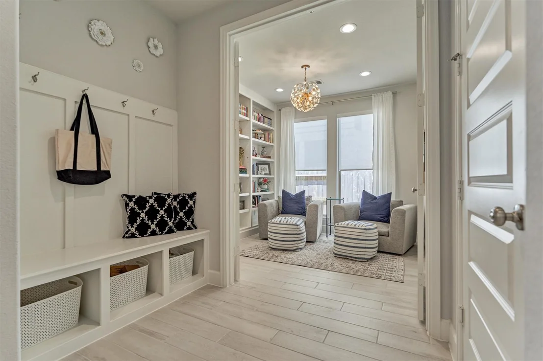Photo of 636 Sand Branch Drive