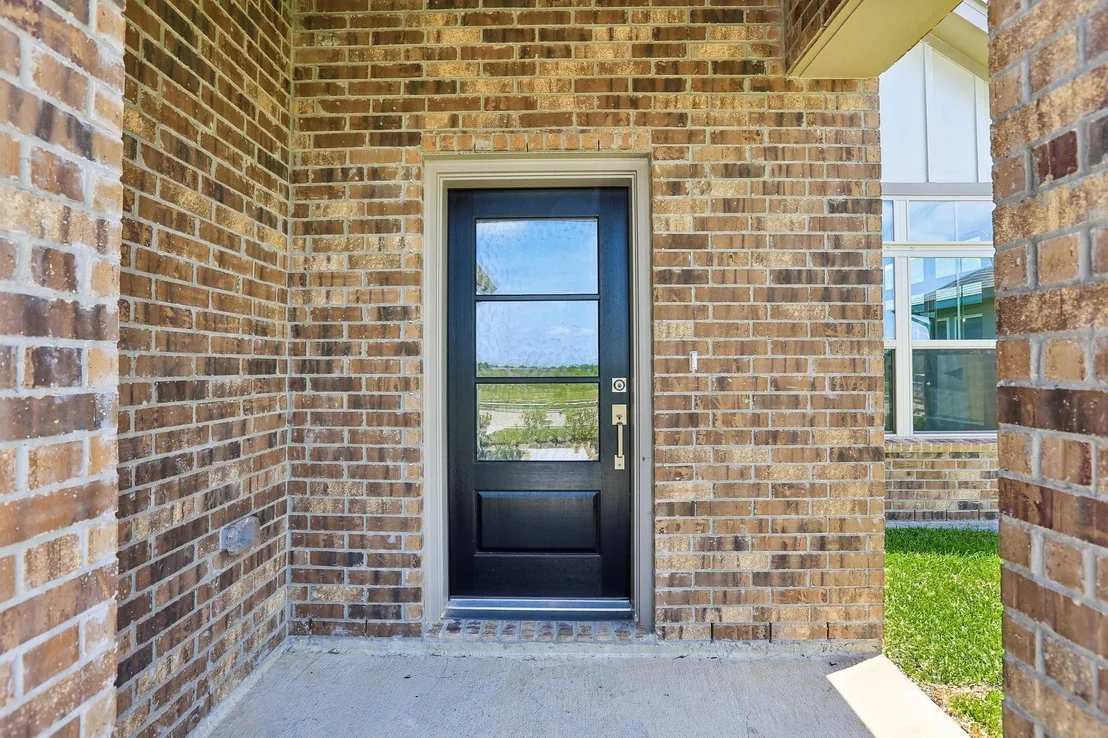 Photo of 21111 Sunlight Grove Drive
