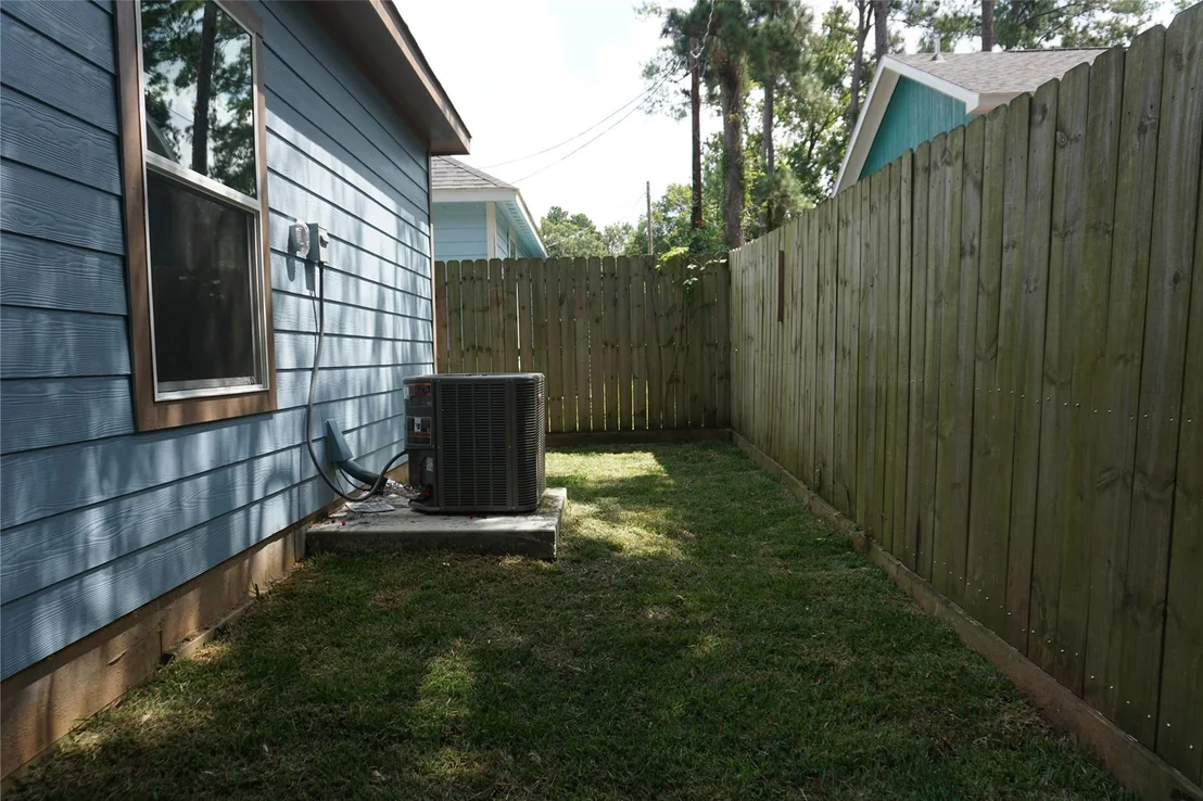 Photo of 9864 Arbor Oak Street