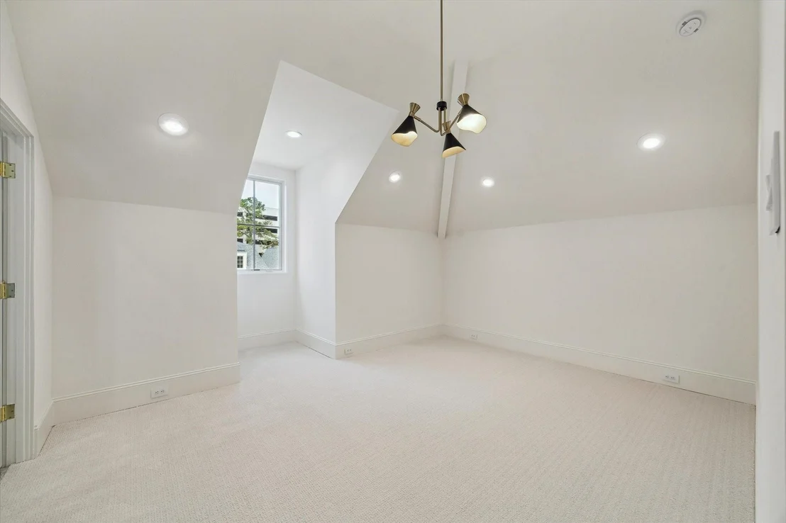 Photo of 25 Wentworth Gate Path