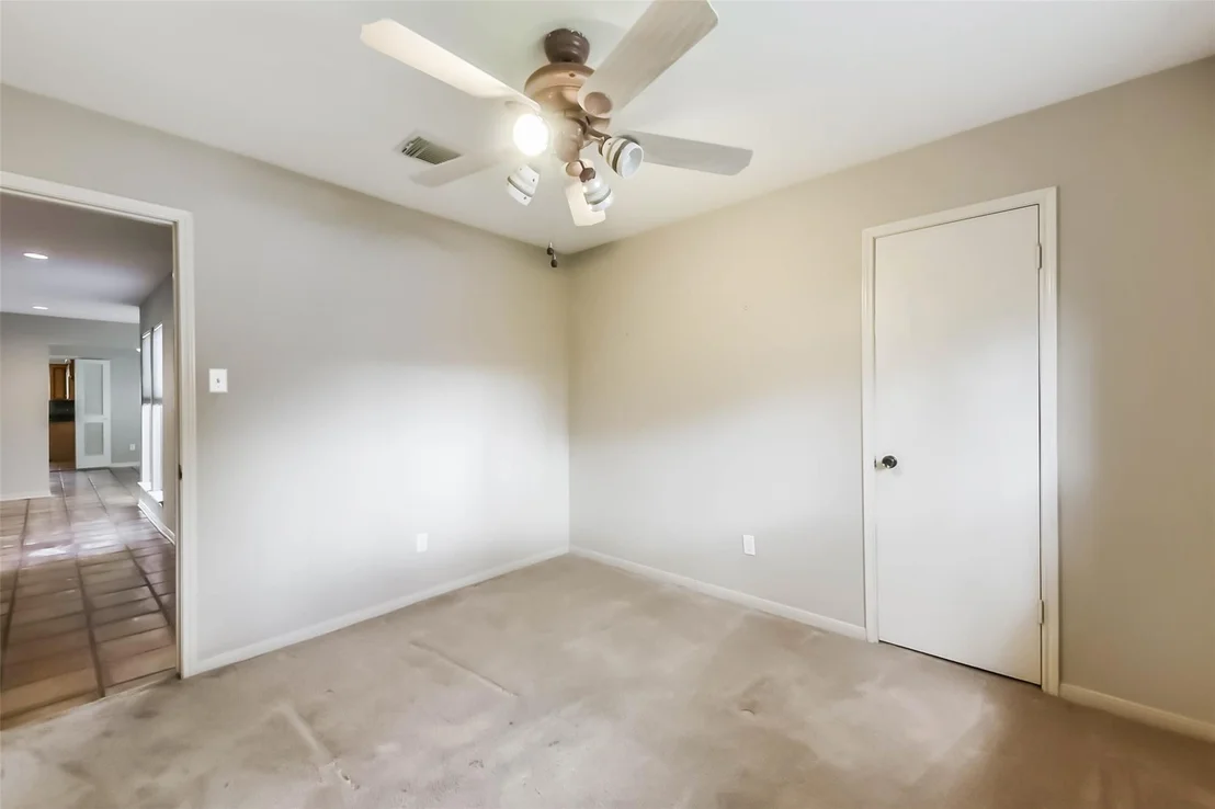 Photo of 1811 Rushbrook Drive