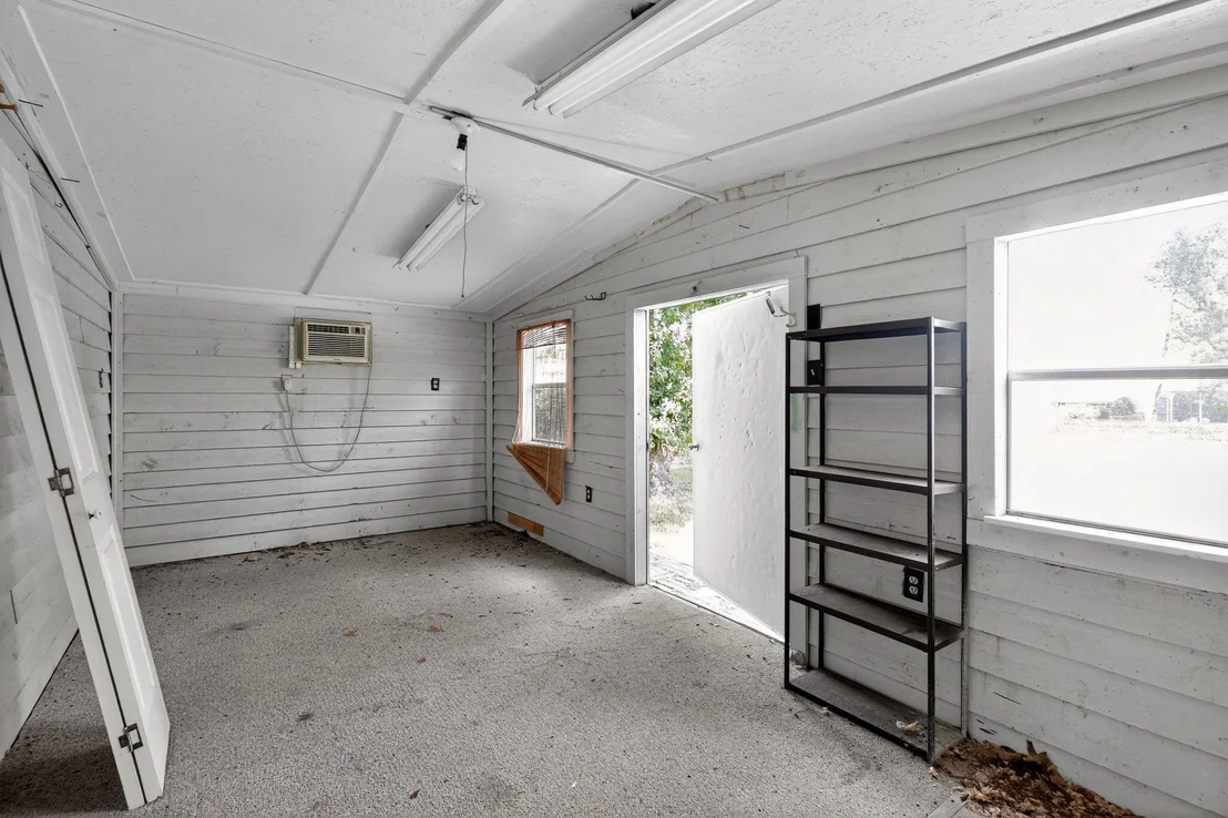 Photo of 206 Staples Drive