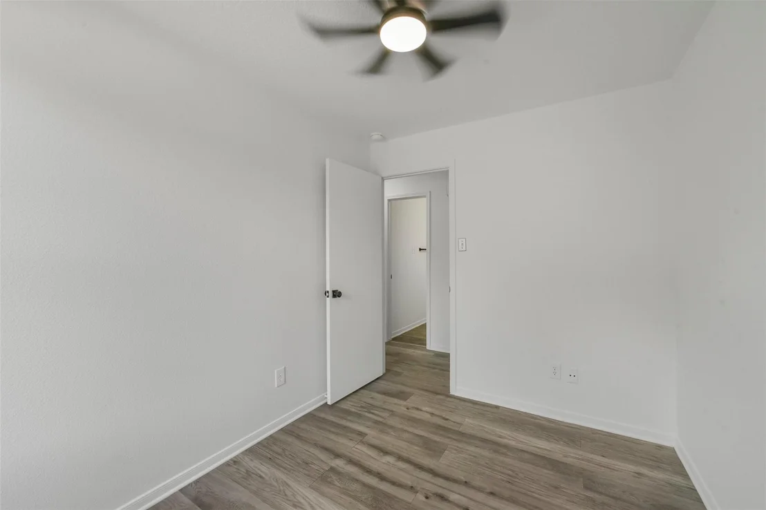 Photo of 2811 Packard Elm Street