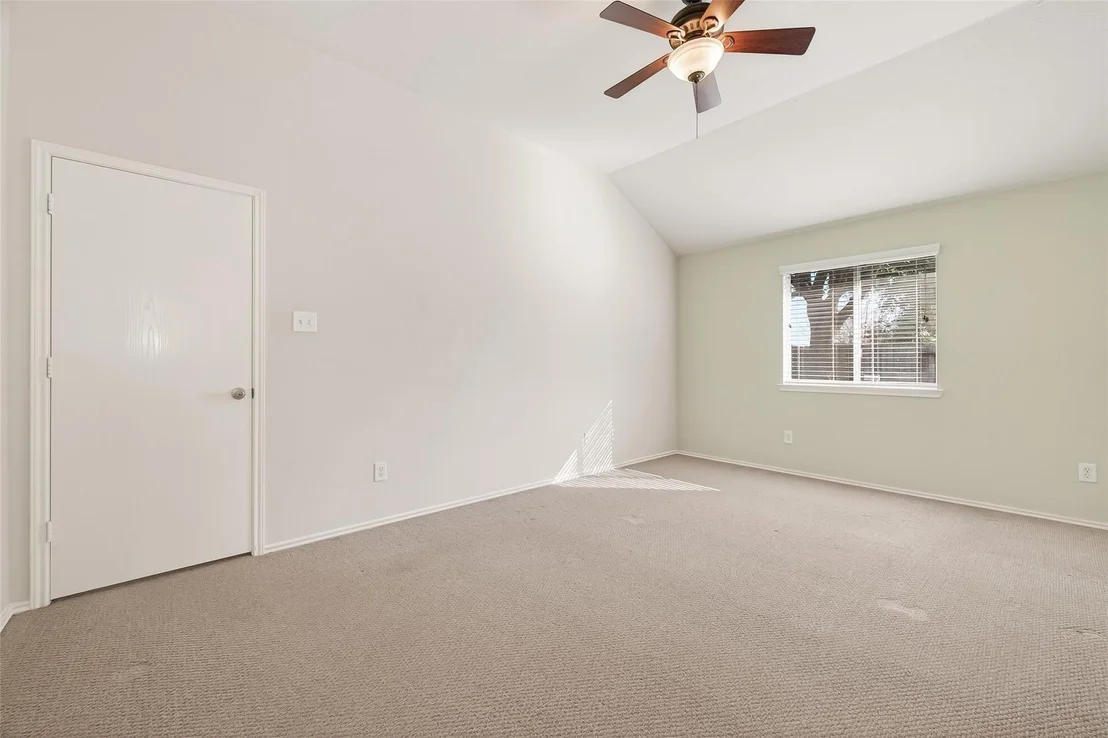 Photo of 11034 Knobbley Oak Court