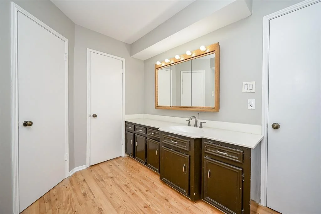 Photo of 17815 Loring Lane