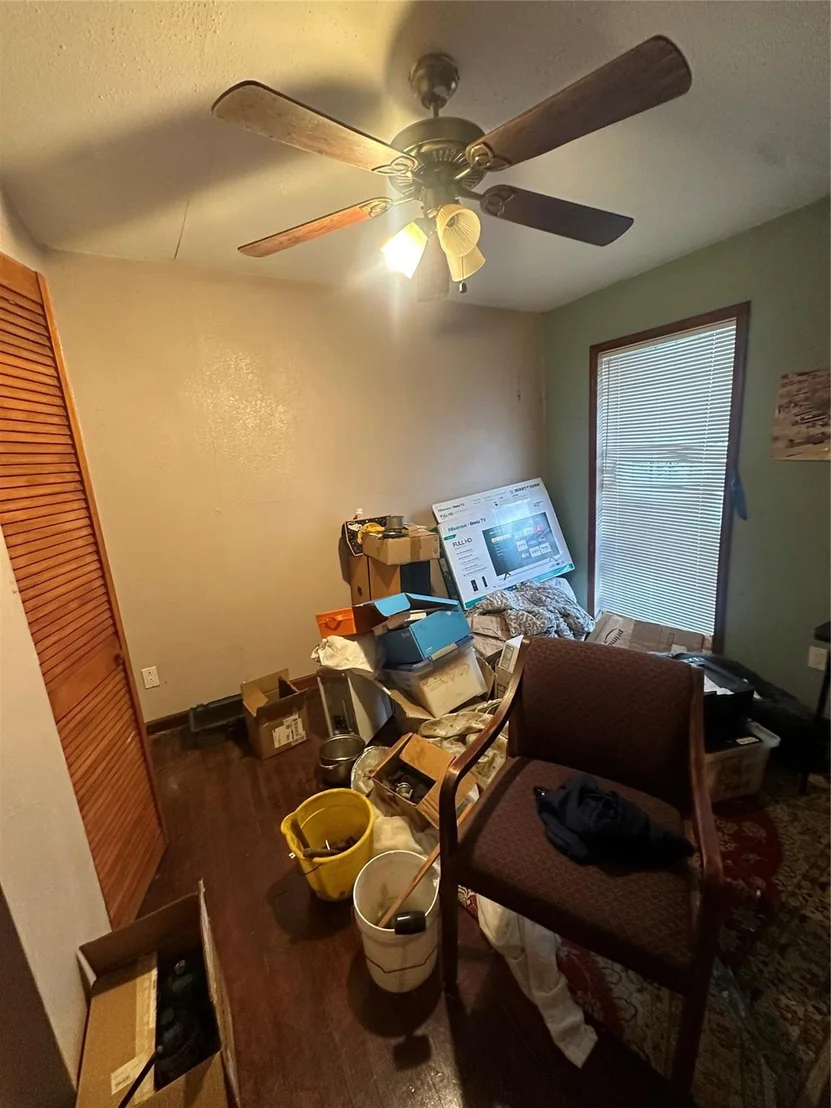 Photo of 8105 Howard Drive