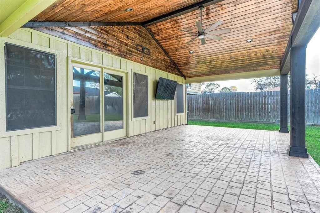 Photo of 10451 Rustic Gate Road