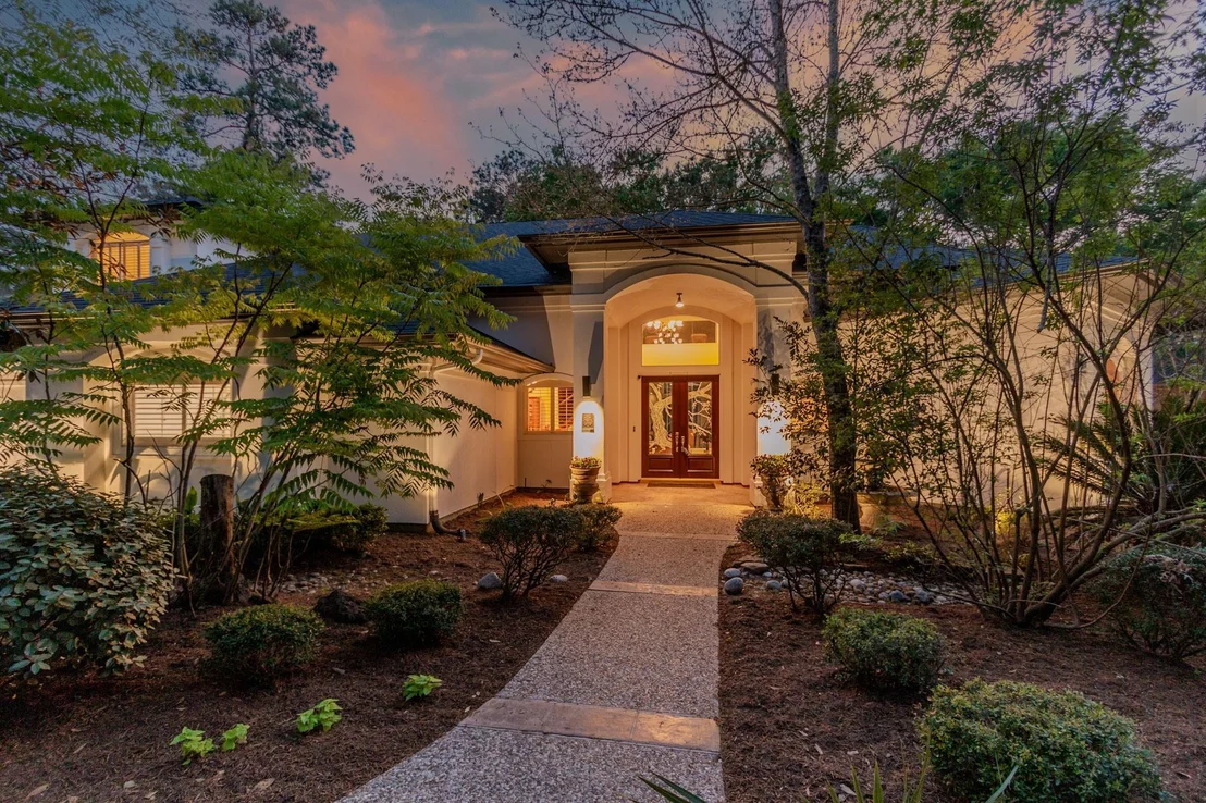 Photo of 55 Benton Woods Circle