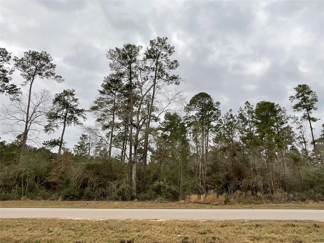 Photo of 15877 Four Hills Road