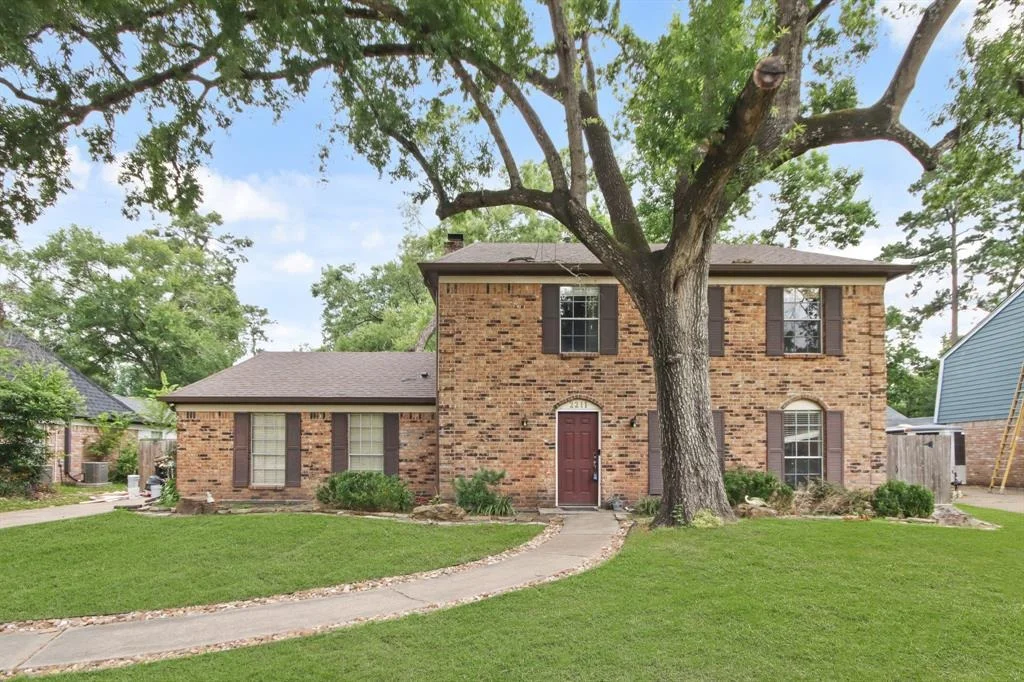 Photo of 2211 Willow Point Drive