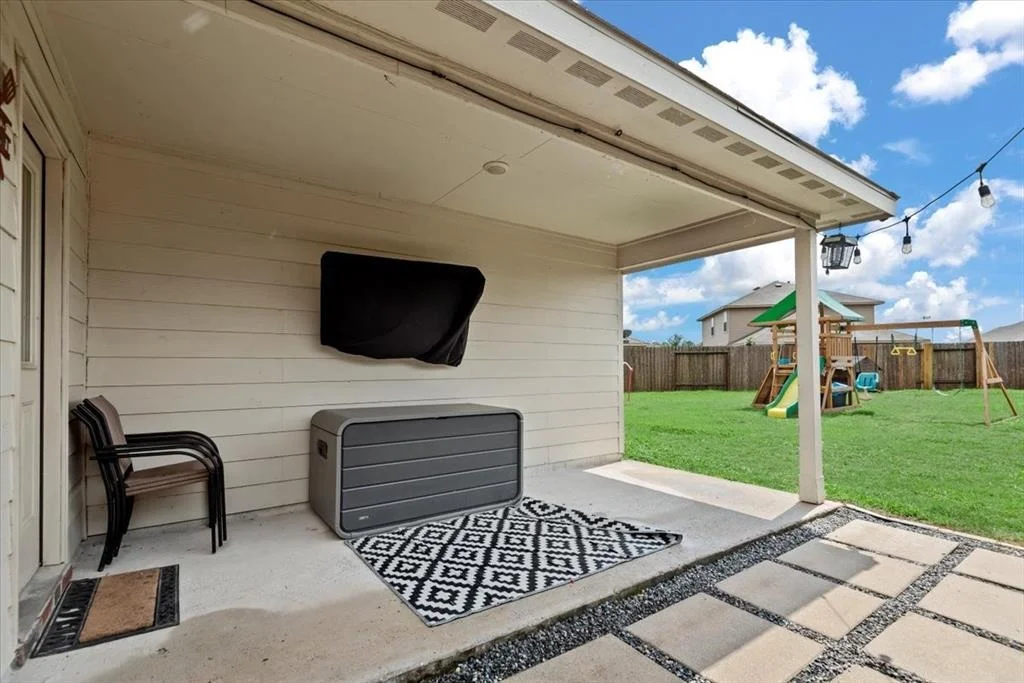 Photo of 23707 Water Hickory Drive