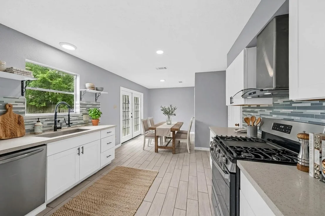 Photo of 5715 Guadalupe Drive