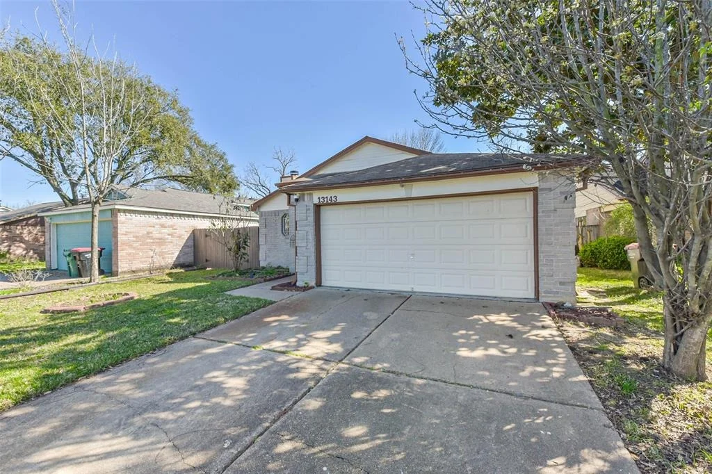 Photo of 13143 Pebblewalk Circle N