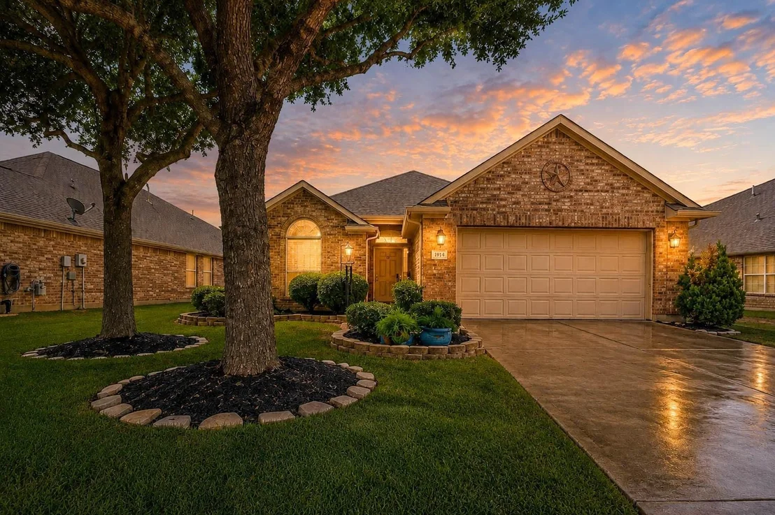 Photo of 3214 Sabine Spring Lane