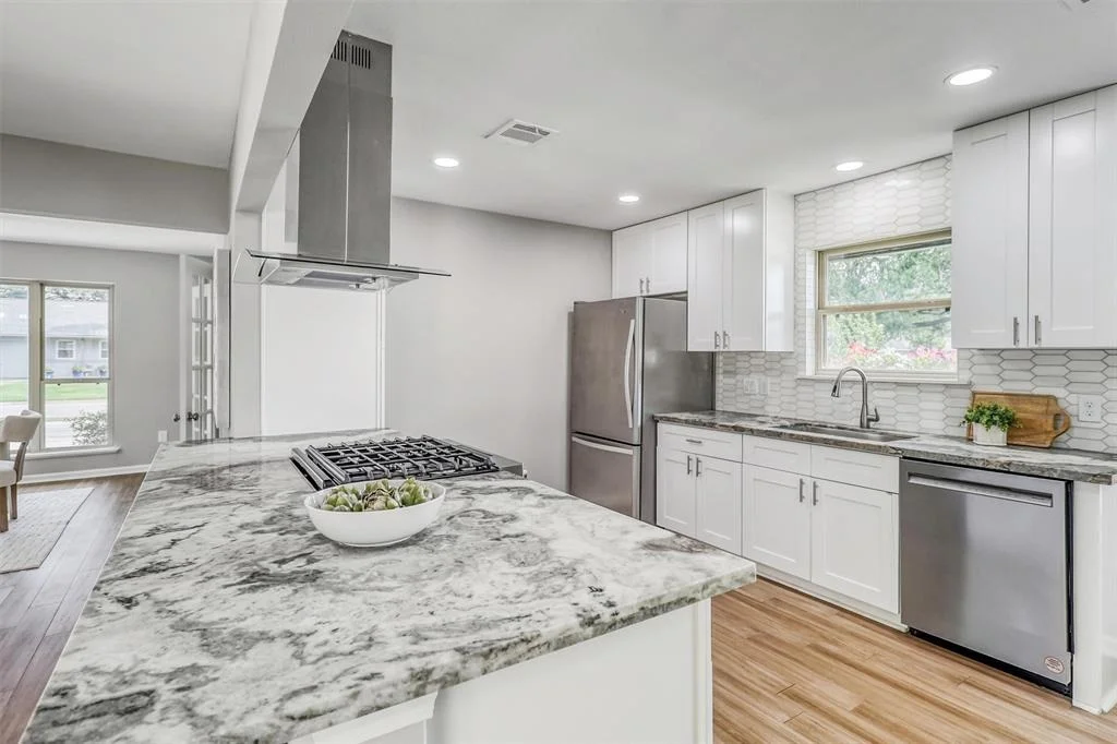 Photo of 2214 Lazybrook Drive
