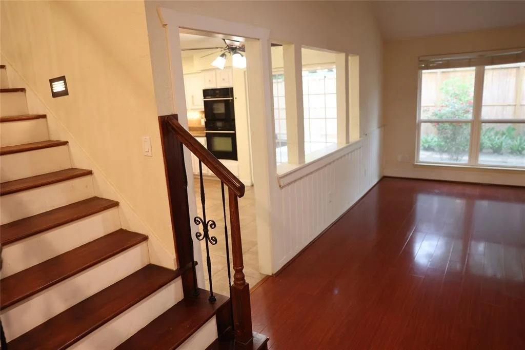 Photo of 1035 Wirt Road