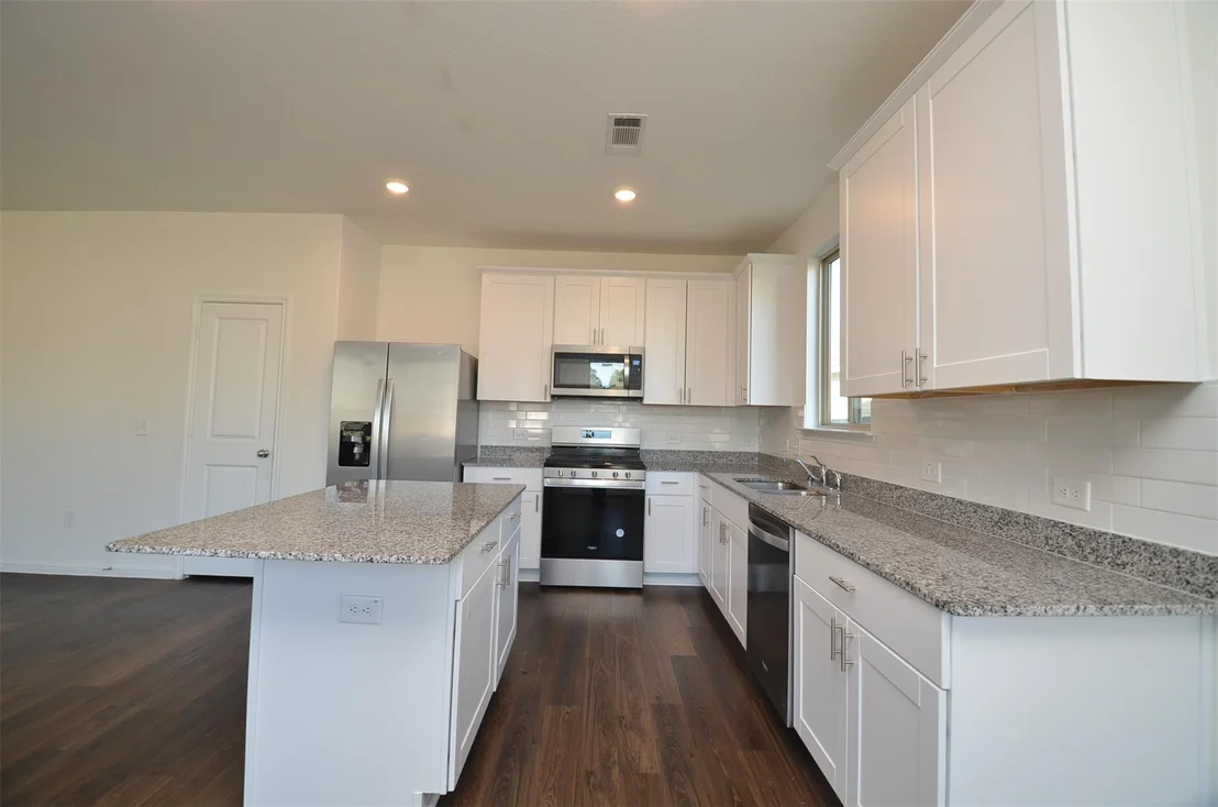 Photo of 16439 Big Hickory Dr