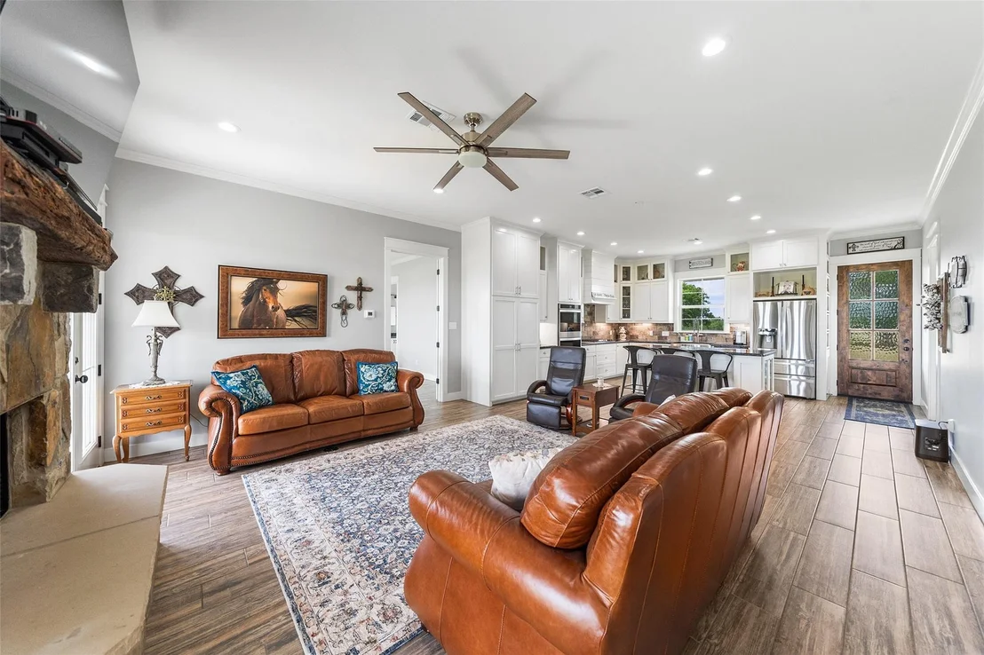 Photo of 3785 County Road 405