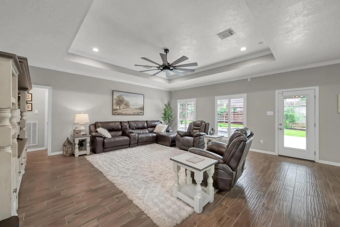Photo of 13422 Hidden Valley Drive