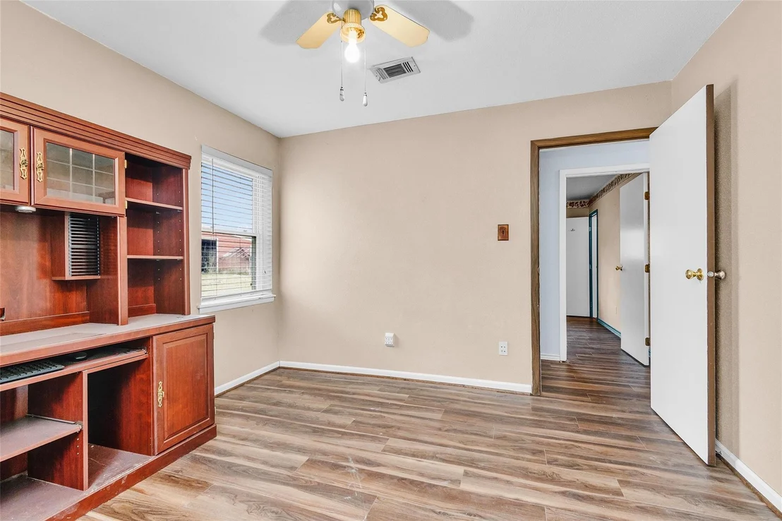 Photo of 10067 White Rock Road