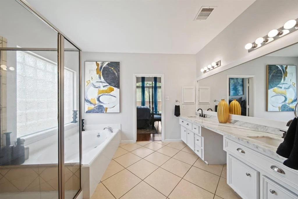 Photo of 2403 Shadow Oaks Drive
