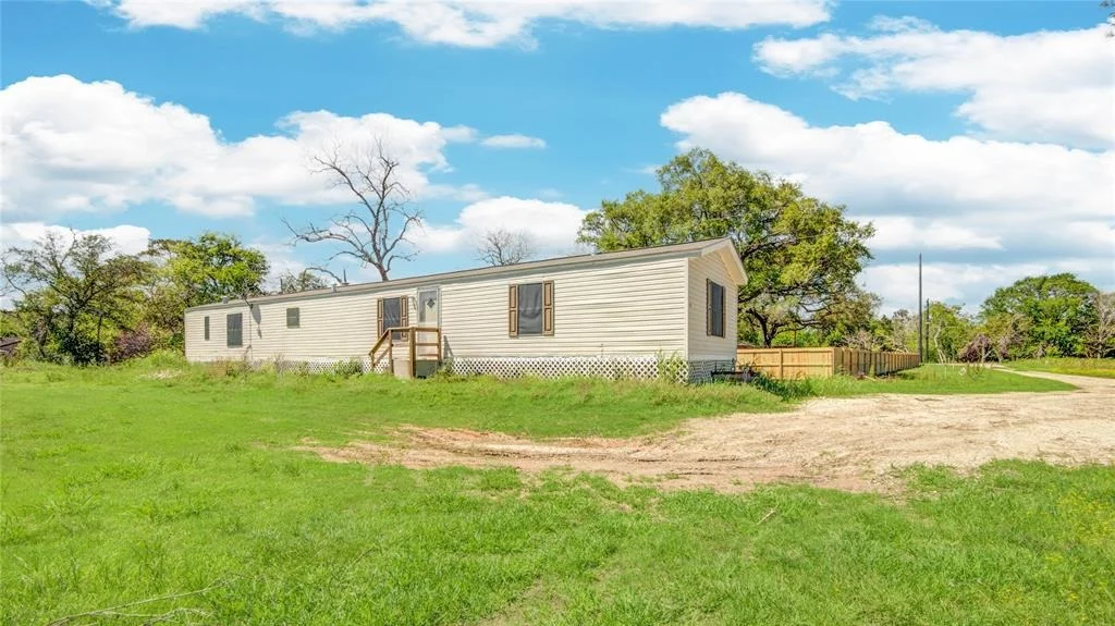 Photo of 238 East Phillips Road