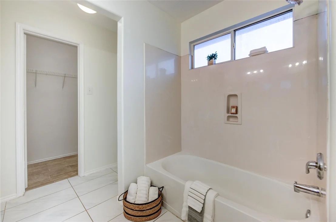 Photo of 9926 Myrtle Field Lane